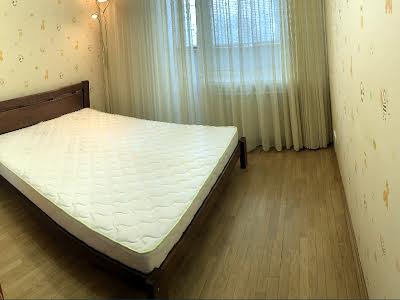 квартира за адресою Оболонська пл. (Дружби Народів СРСР), 3