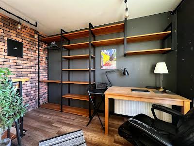 квартира за адресою Мисливська вул., 13