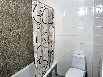 квартира за адресою Регенераторна вул., 4 к3