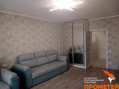 квартира за адресою Микільсько-Слобідська вул., 8