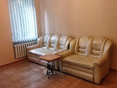 квартира за адресою Воскресенська вул., 6-А