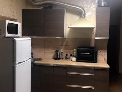 квартира по адресу Львовская ул., 22