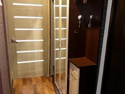 квартира по адресу Калиновая ул., 83