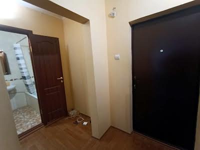 квартира за адресою Софії Русової вул., 3