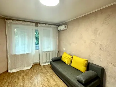 квартира за адресою Академіка Філатова вул., 34