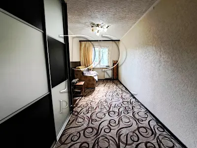 квартира по адресу Ушинского ул., 18