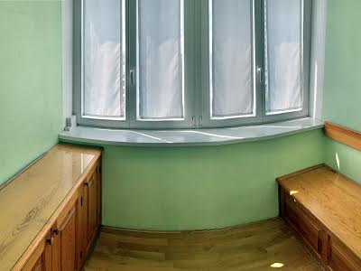 квартира за адресою Героїв полку 