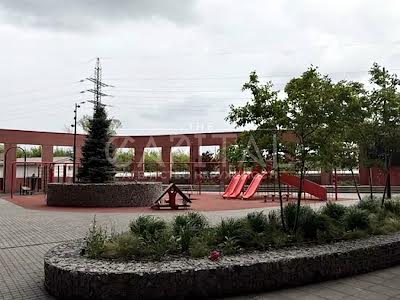квартира за адресою Степана Бандери просп., 32-Д