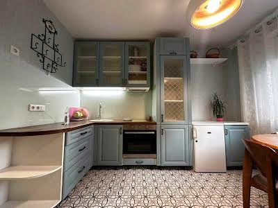 квартира за адресою Андрія Аболмасова вул. (Панельна), 4-А