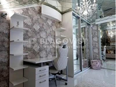 квартира за адресою Регенераторна вул., 4