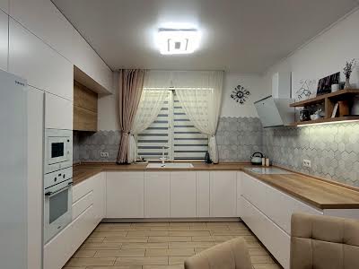 будинок за адресою Ярова, 7