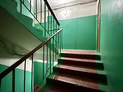 квартира по адресу Небесной Сотни просп. (Маршала Жукова), 10