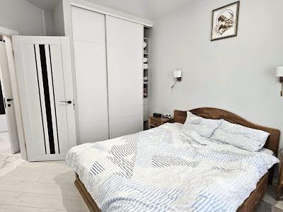 квартира за адресою Зарічанська вул., 34/4