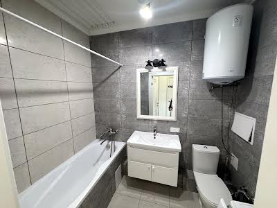 квартира за адресою Генуезька вул., 3В