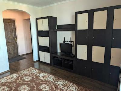 квартира за адресою Петра Радченка вул., 4