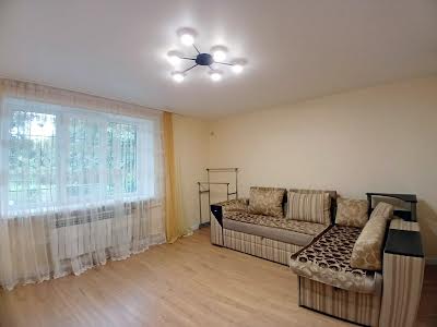 квартира по адресу Георгія Дудника ул. (Цюрупинська), 2