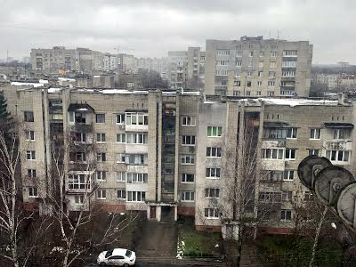 квартира за адресою Патона вул., 1