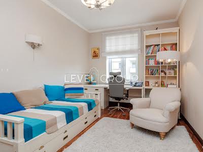 квартира за адресою Щекавицька вул., 30/39