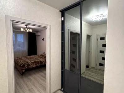 квартира за адресою Машинобудівників вул., 31