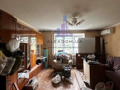 квартира за адресою Хорольська вул., 10
