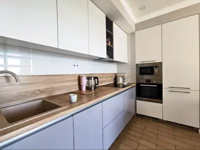квартира за адресою Європейська вул. (Миронова), 11а