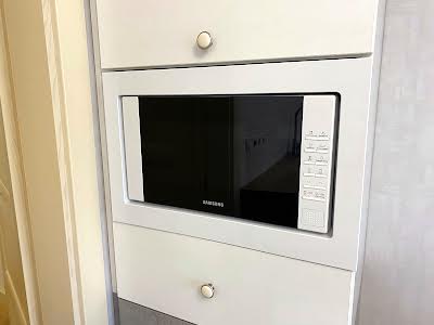 квартира по адресу Академика Глушкова просп., 9-Є