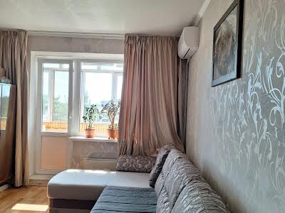 квартира по адресу Полтавская ул., 63