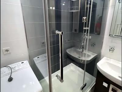 квартира за адресою Оболонська вул., 25