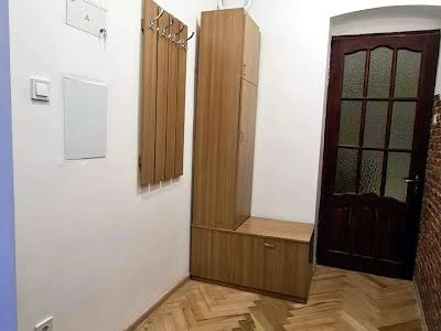 квартира за адресою Тараса Шевченка вул., 4