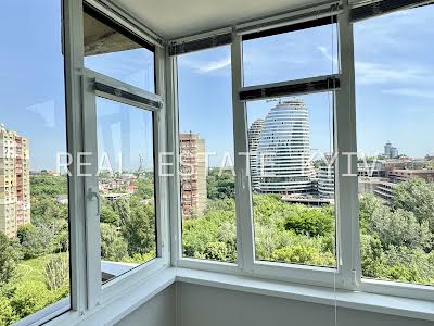 квартира за адресою Старонаводницька вул., 6-Б