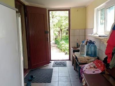 будинок за адресою вул. Лісова, 13