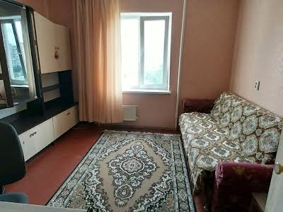 квартира за адресою Ревуцького вул., 13
