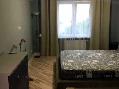 квартира за адресою Академіка Глушкова просп., 9е