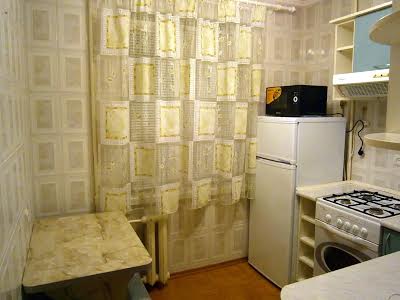 квартира за адресою Миропільська вул., 3