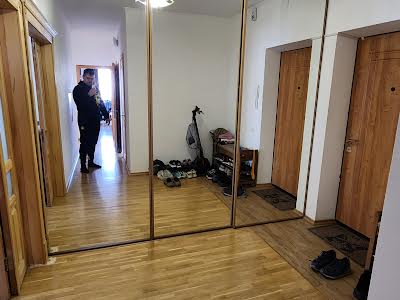квартира за адресою Микільсько-Слобідська вул., 6б