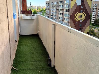 квартира за адресою Червоної Калини просп. (Володимира Маяковського), 12