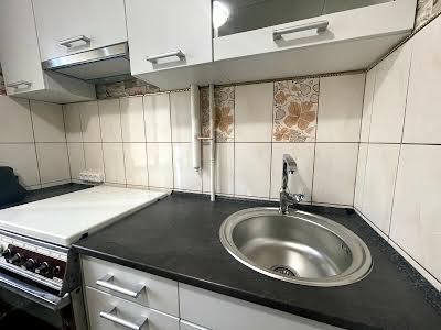 квартира за адресою Квартальна вулиц вул. (Гладкова), 38