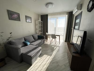 квартира за адресою Мінеральна вул., 7-Е