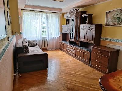 квартира за адресою Героїв Дніпра вул., 38-В