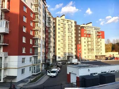 квартира за адресою Лепкого Богдана вул., 2Б