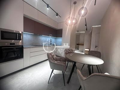 квартира за адресою Дніпровська набережна вул., 15Ж