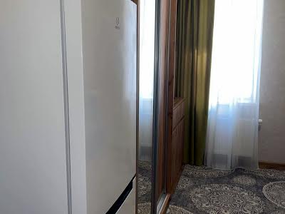 квартира за адресою Регенераторна вул., 4