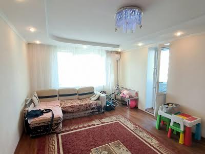 квартира за адресою Героїв Оборони Одеси вул. (Героїв Сталінграду), 94