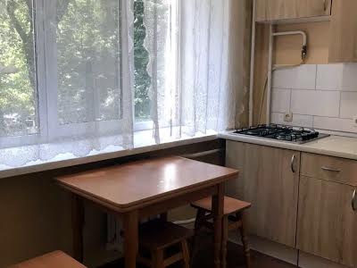 квартира за адресою Панаса Мирного вул., 7а