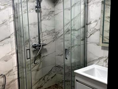 квартира по адресу Ревуцкого ул., 40в