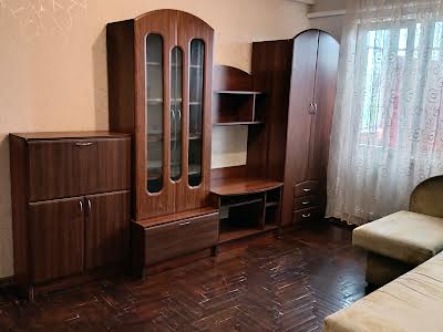 квартира за адресою Вифлеємська вул. (Академіка Шліхтера), 4