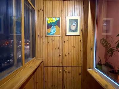 квартира за адресою Рональда Рейгана вул., 10
