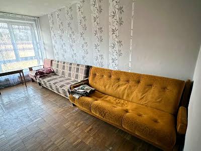 квартира за адресою Андрія Малишка вул., 21