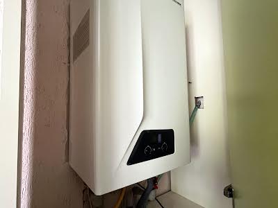 квартира за адресою Повітряна вул., 83
