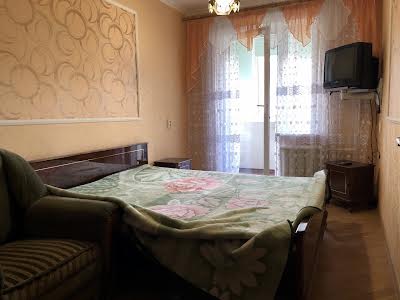 квартира за адресою Олександра Архипенка вул. (Мате Залки), 8